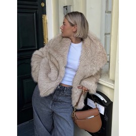 Women's Plus Size Elegant Faux Fur Coat - Plush Winter Jacket with Oversized Lapel Collar, Hand Washable Solid Color Outerwear for Fall & Winter, Ladies Winter Coats, Cold Weather Wear, Sophisticated Style, Soft Texture, Fashion Lovers, Seasonal Fashion, Cozy Texture, Fashionconscious Women
